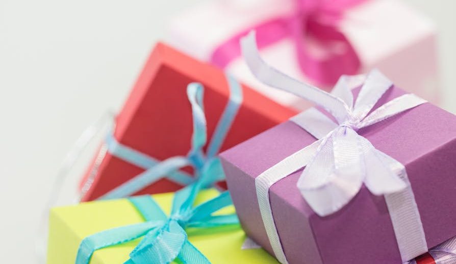 Crea tu lista de regalos de cumpleaños con Aeropaq y disfruta de beneficios exclusivos