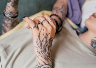 Cómo cuidar tus accesorios de plata y dónde comprar los mejores diseños