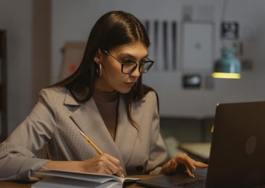 Ropa de oficina que puedes encontrar en Shein a un precio increible
