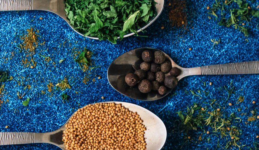 Cucharas de cocina resistentes a altas temperaturas