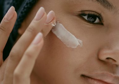 Mascarillas faciales hidratantes y rejuvenecedoras: cuida tu piel de manera efectiva