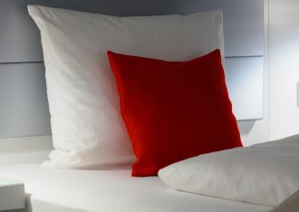 Almohadas ergonómicas para mejorar el descanso: calidad, confort y envío garantizado con Aeropaq